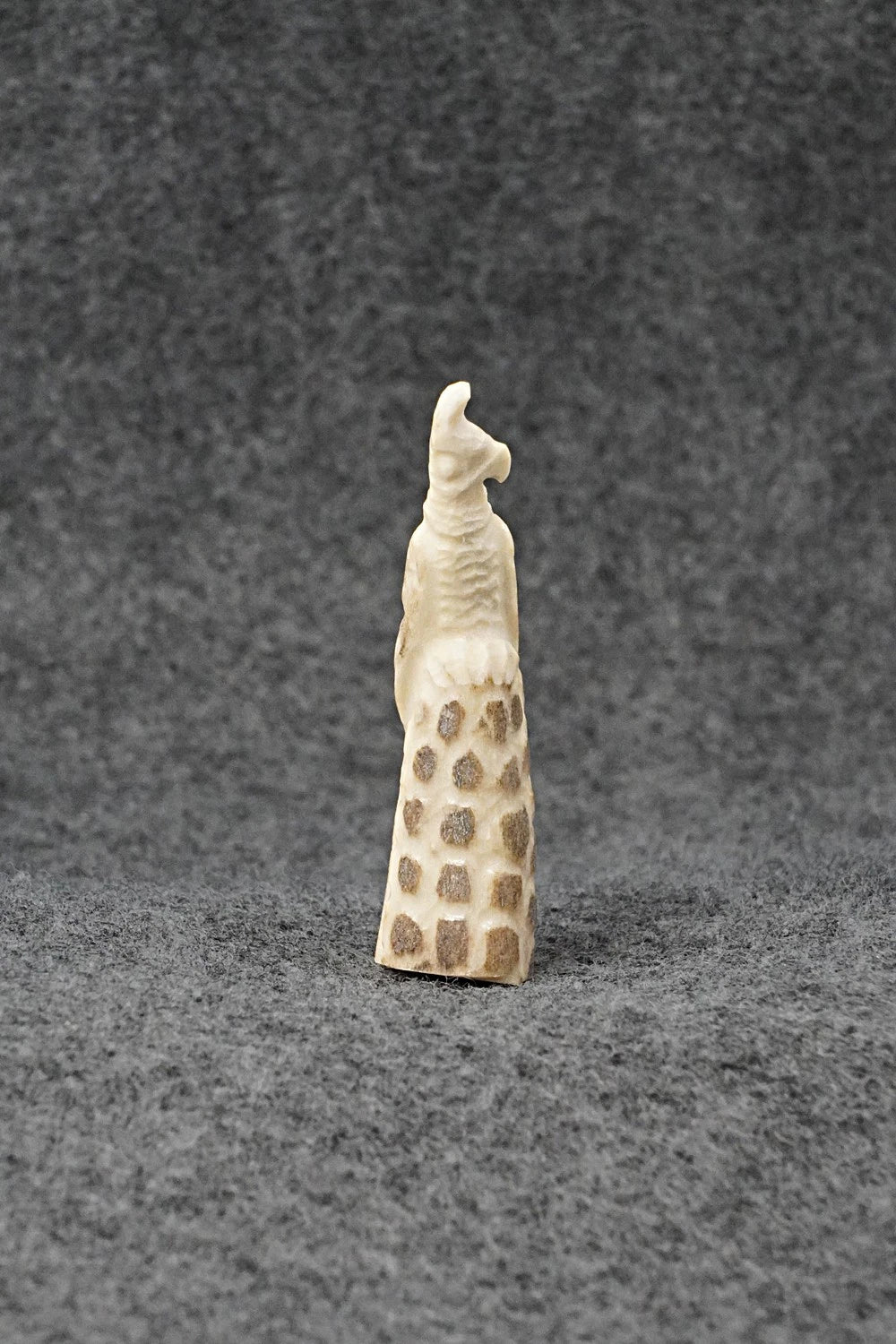 Quail Zuni Fetish Carving - Maxx Laate