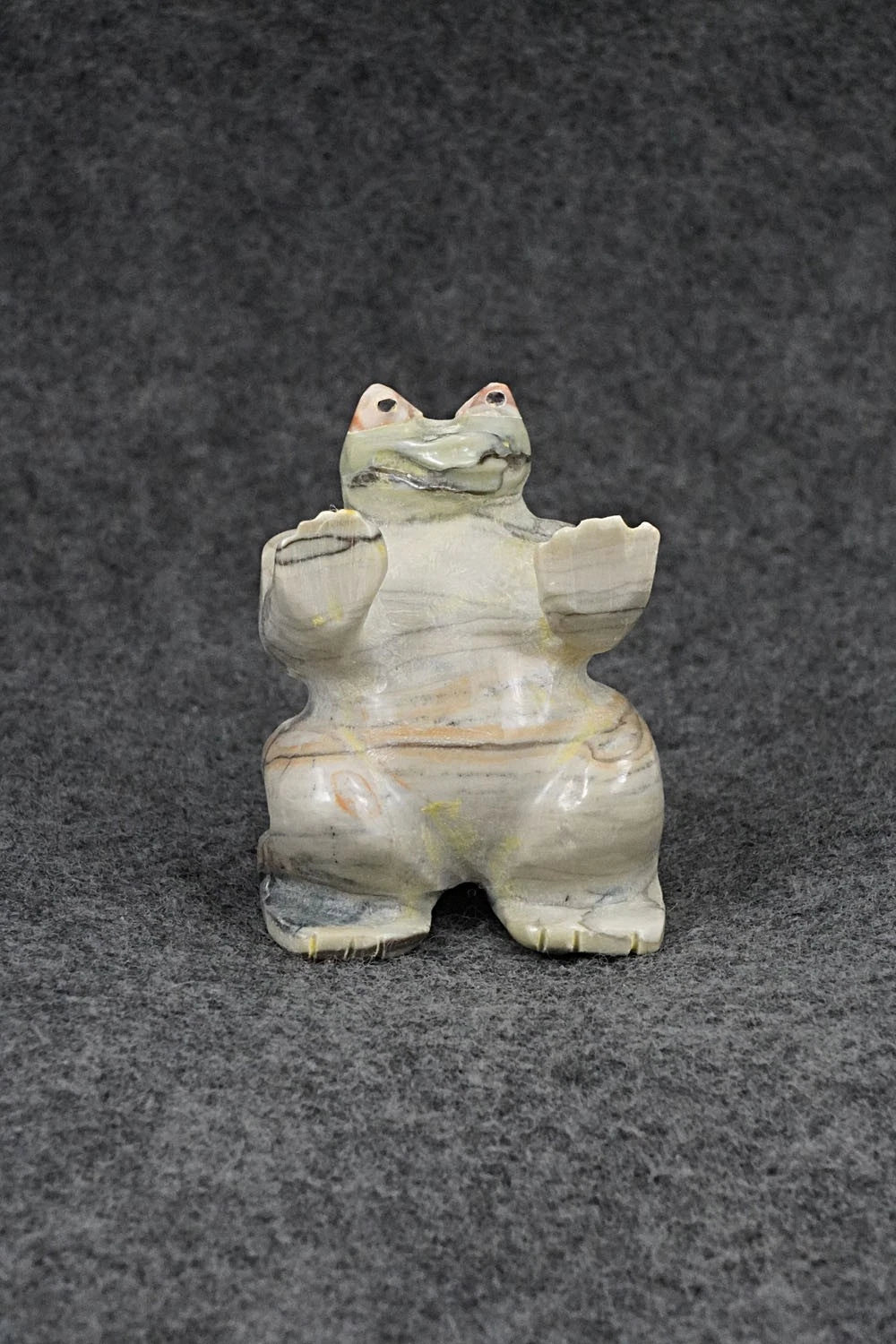 Frog Zuni Fetish Carving - Freddie Leekya