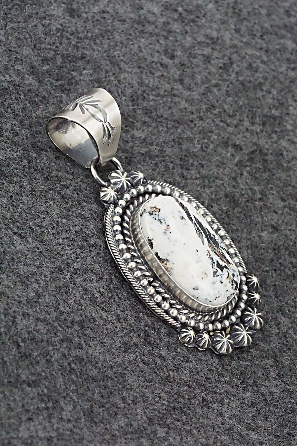 White Buffalo & Sterling Silver Pendant & Earrings Set - Raymond Delgarito