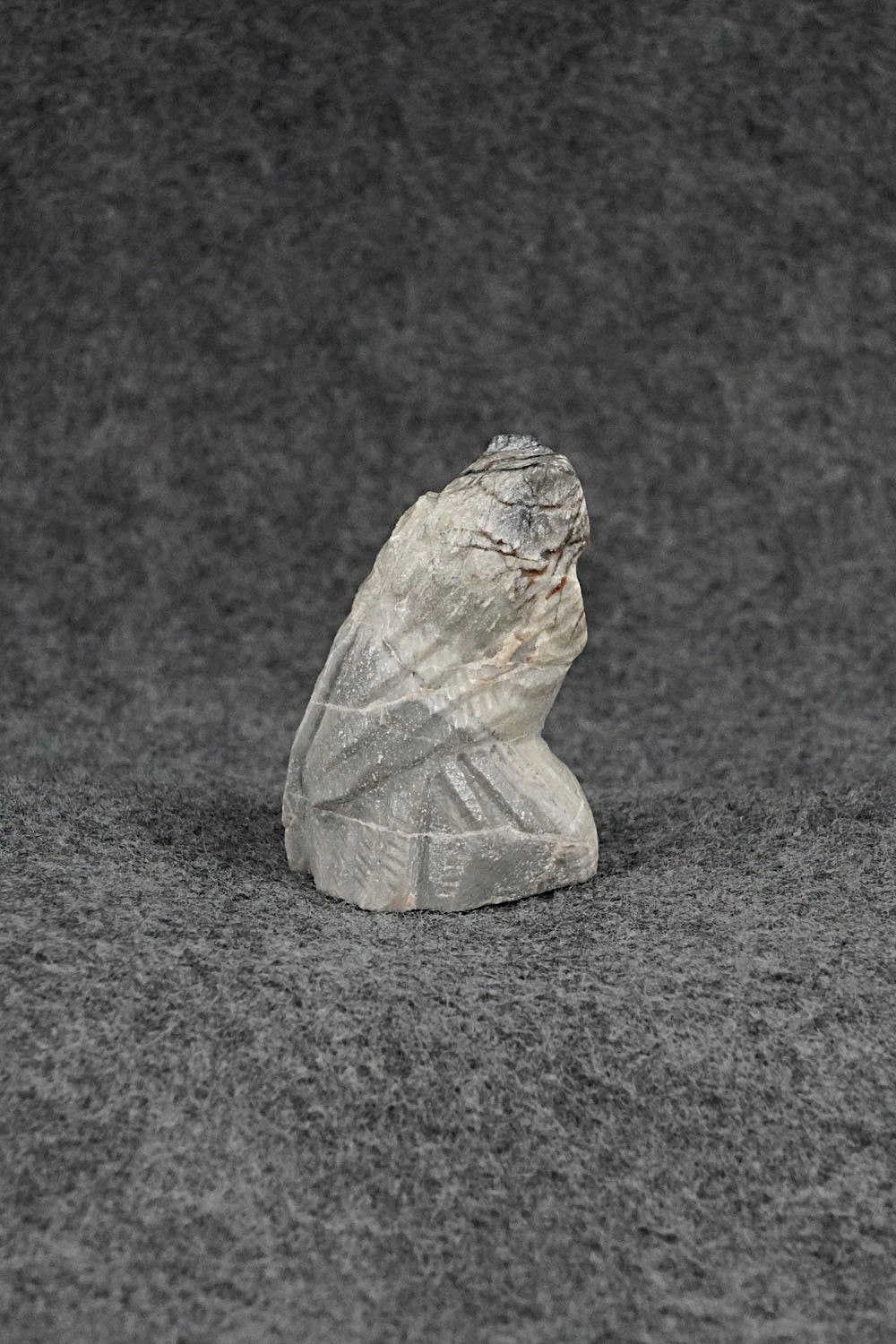 Owl Zuni Fetish Carving - Derrick Kammasee