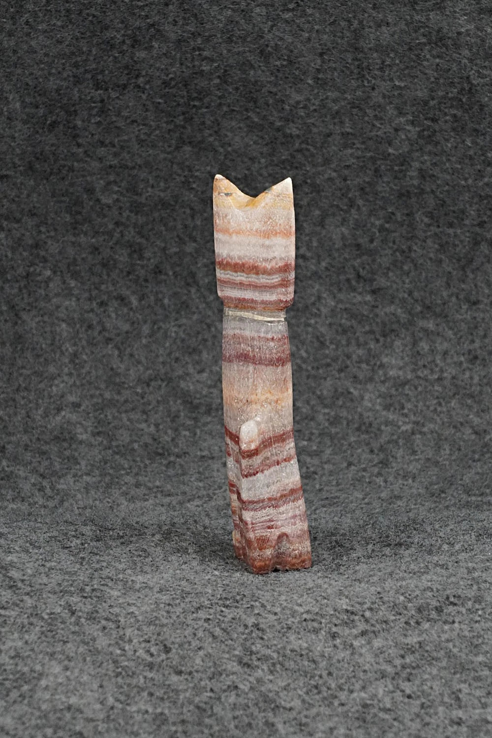 Cat Zuni Fetish Carving - Kenny Chavez