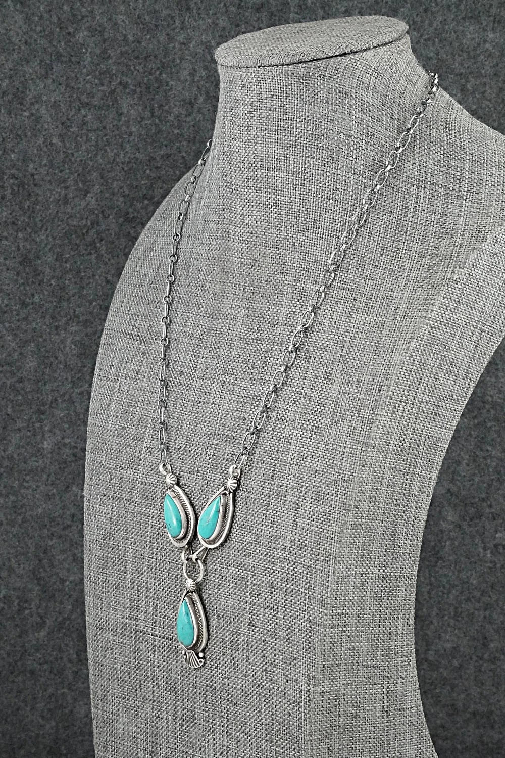 Turquoise & Sterling Silver Necklace - Verley Betone