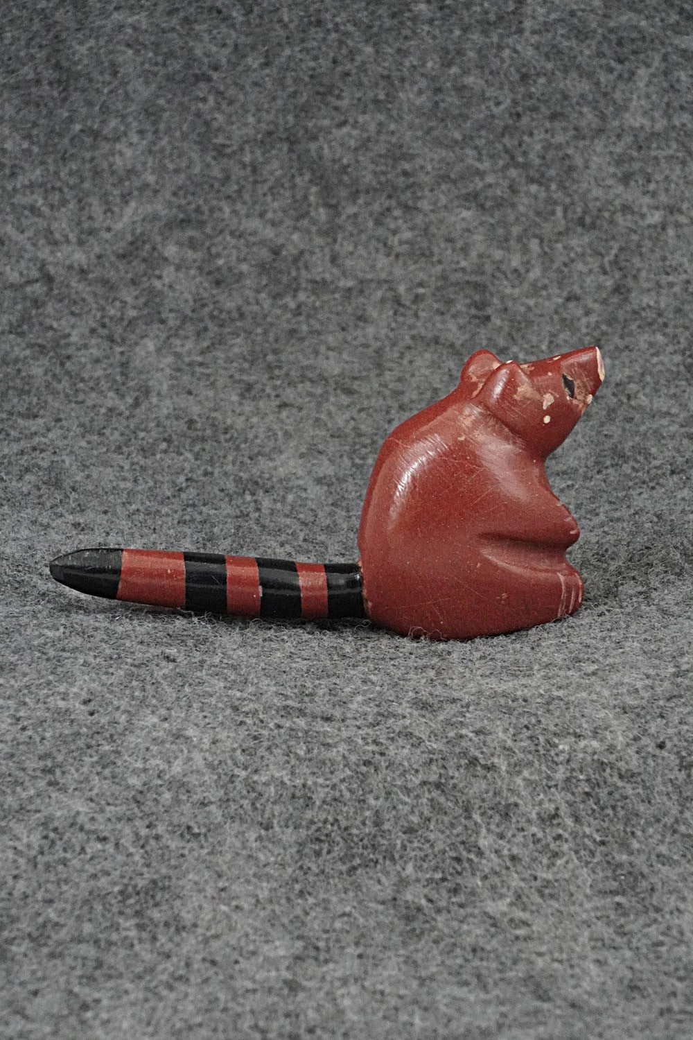 Raccoon Zuni Fetish Carving - Justin Red Elk
