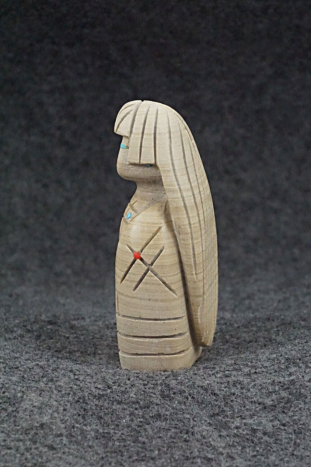 Corn Maiden Zuni Fetish Carving - Douglas Martza