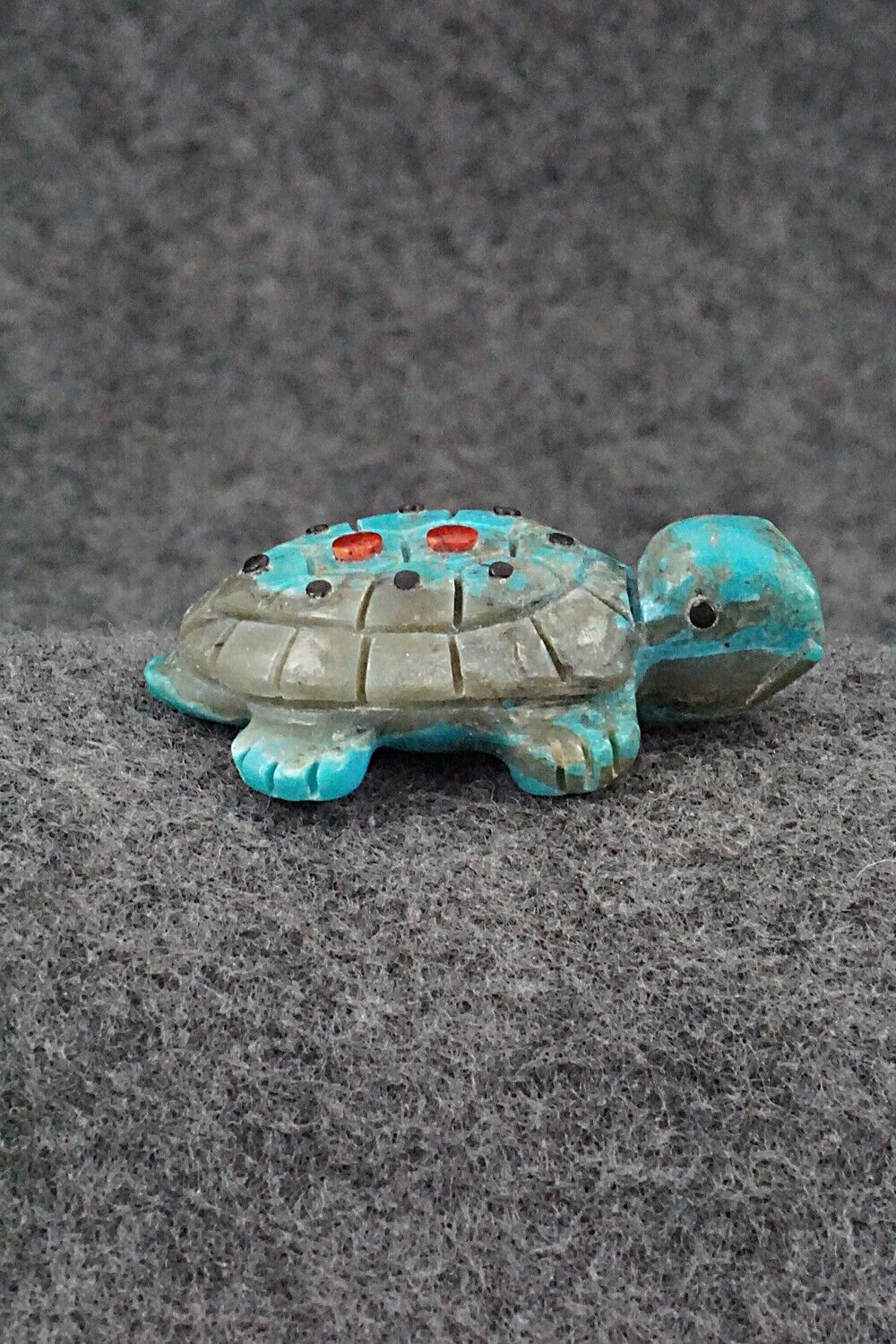Turtle Zuni Fetish Carving - Reynold Lunasee