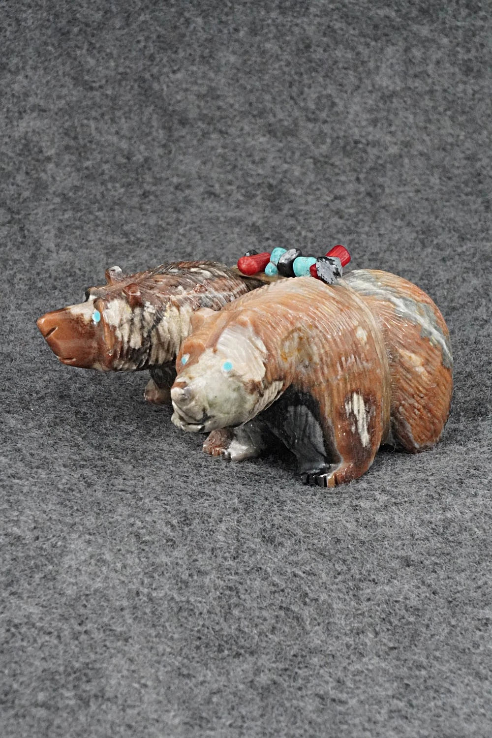 Bear Zuni Fetish Carving - Farlan & Paulette Quam