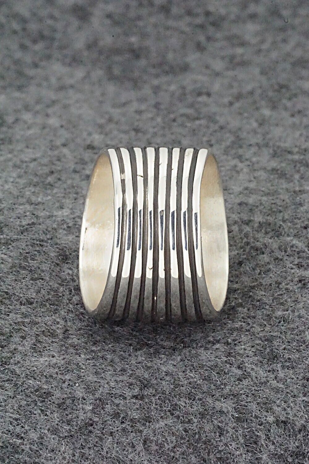 Sterling Silver Ring - Elgin Tom - Size 9.5