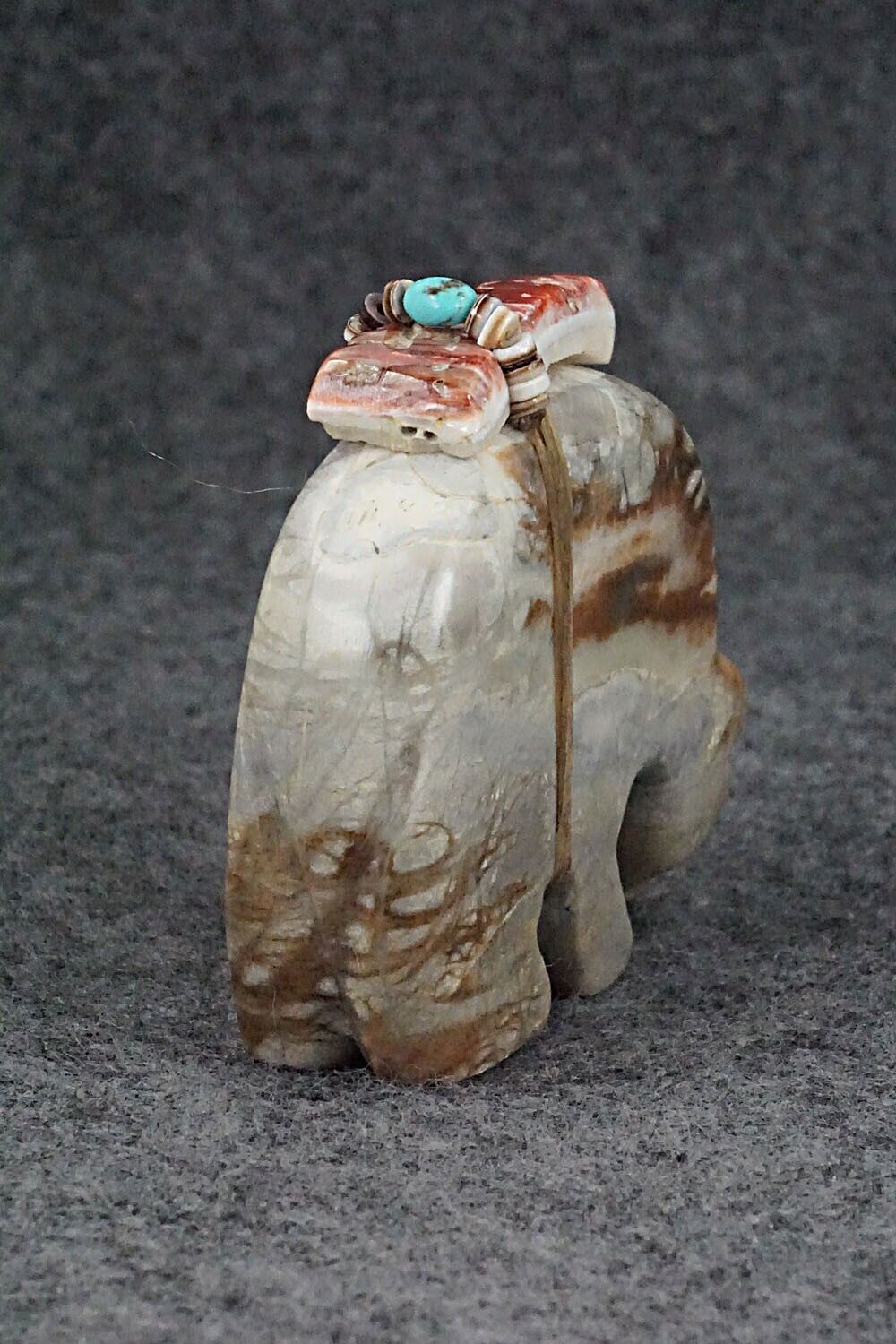 Bear Zuni Fetish Carving - Danny Lonjose