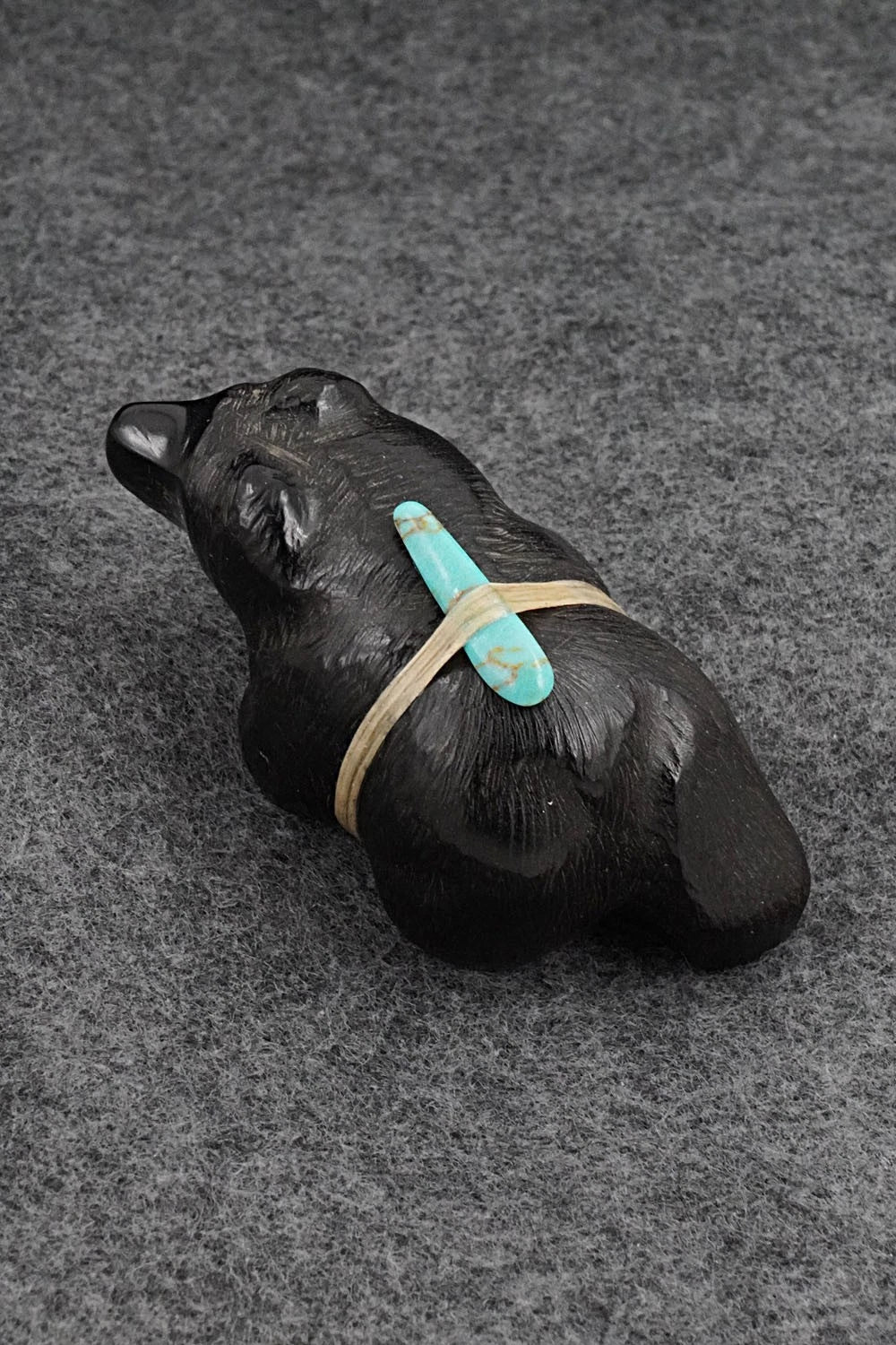 Bear Zuni Fetish Carving - Herb Halate