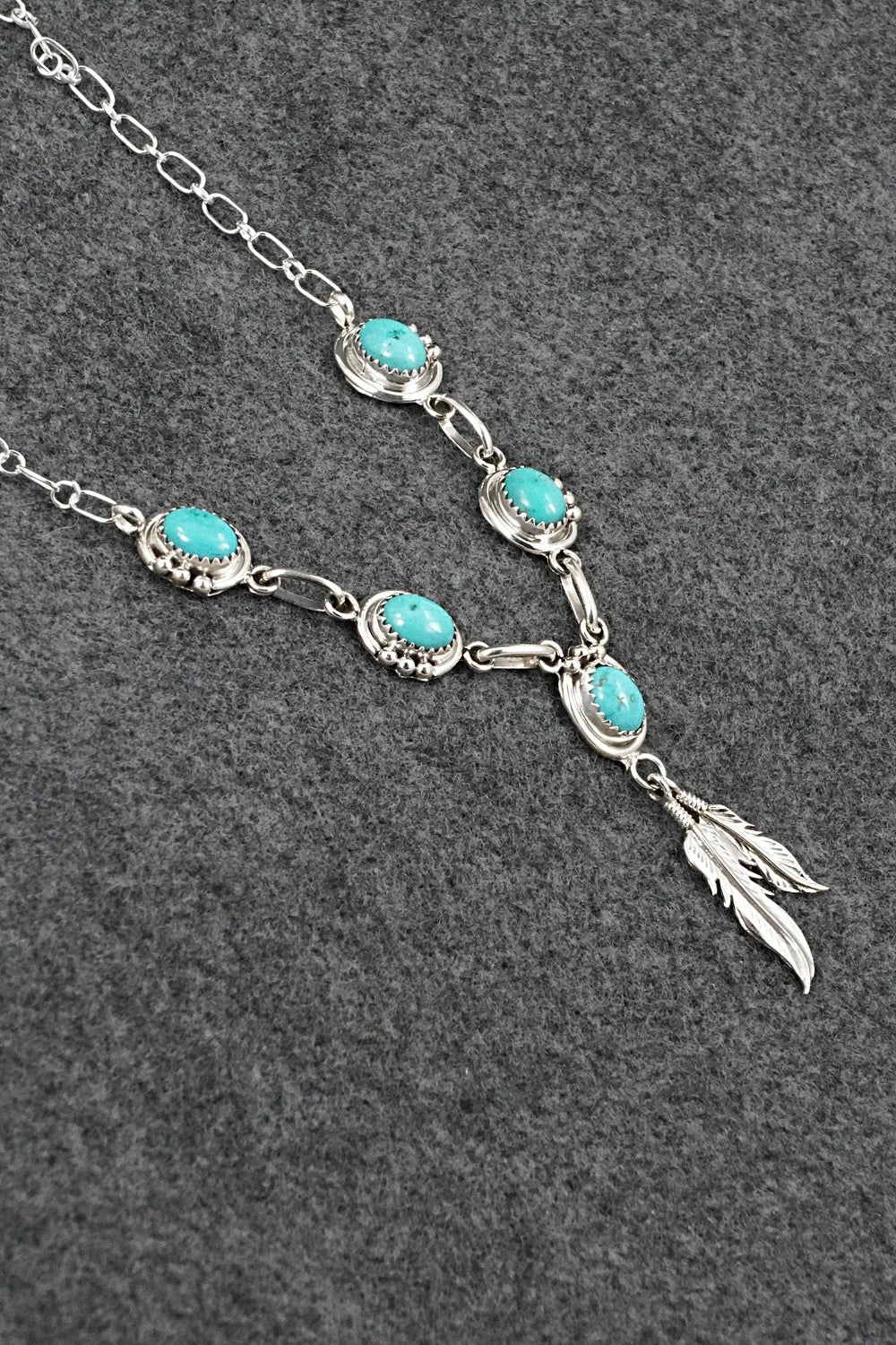 Turquoise & Sterling Silver Necklace - Verley Betone