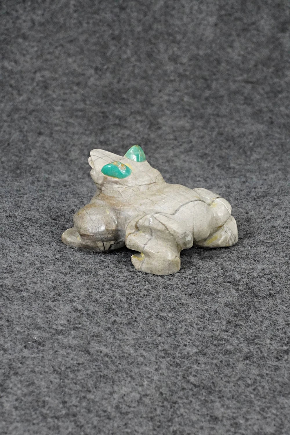 Frog Zuni Fetish Carving - Freddie Leekya