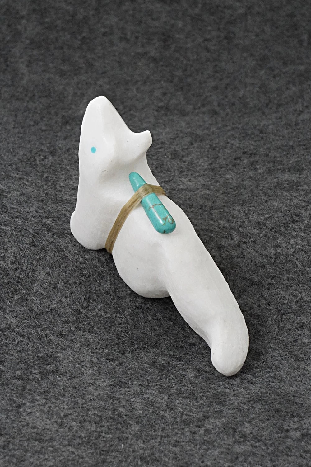 Wolf Zuni Fetish Carving - Herbert Halate