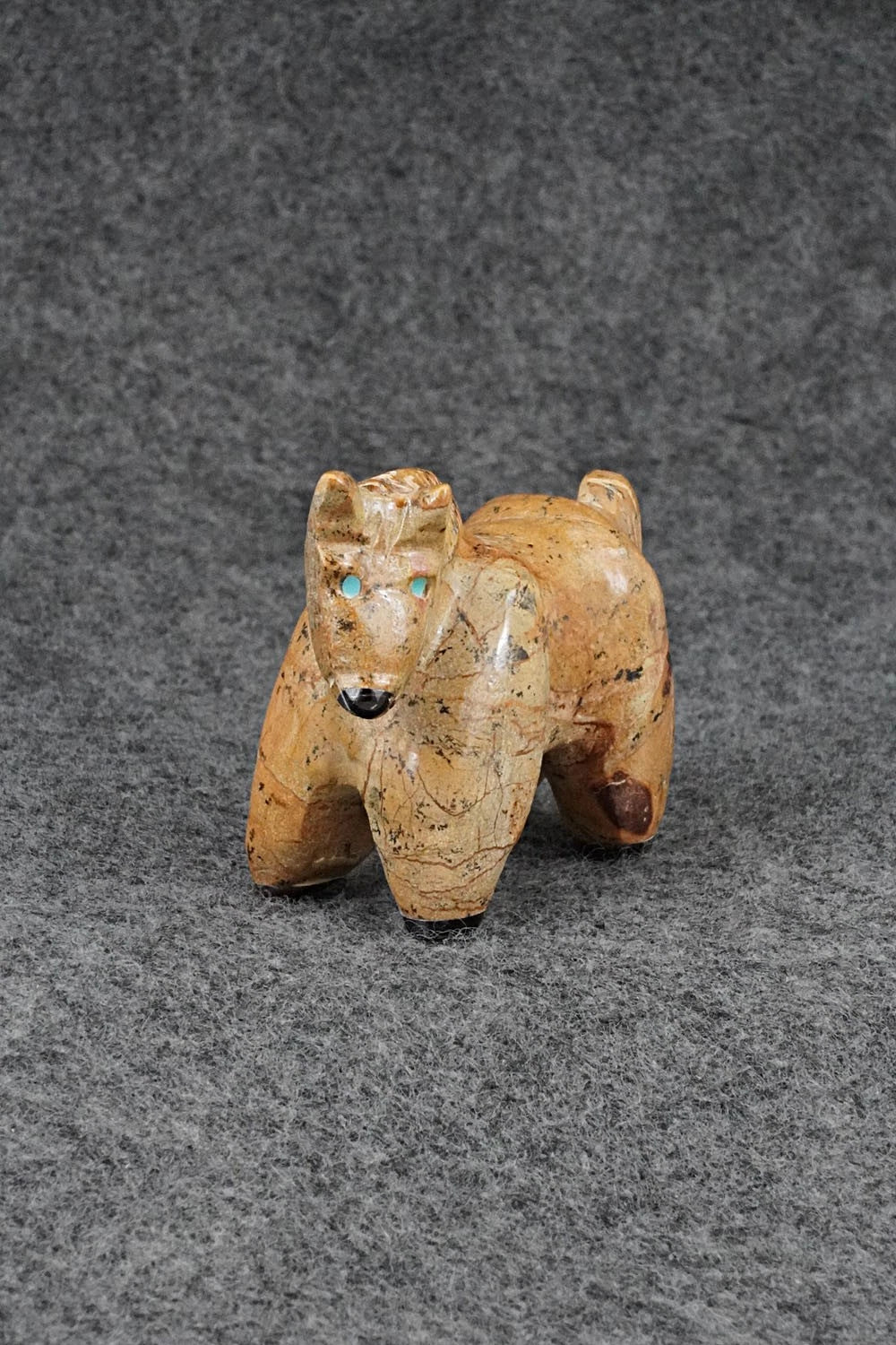 Horse Zuni Fetish Carving - Freddie Leekya