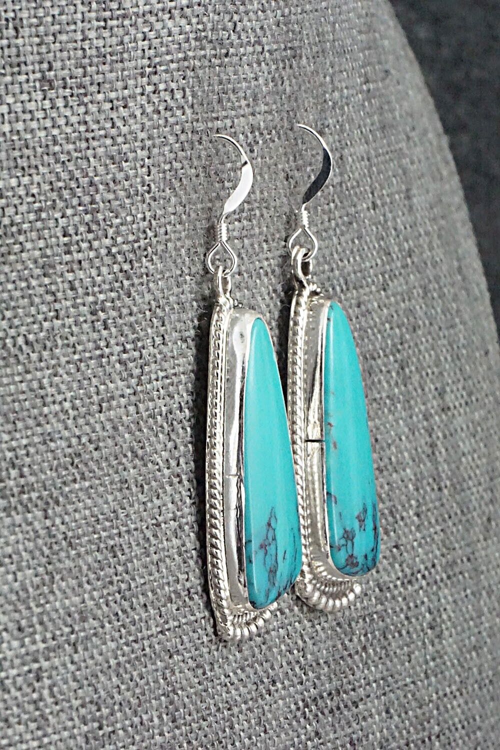 Turquoise & Sterling Silver Earrings - Verley Betone