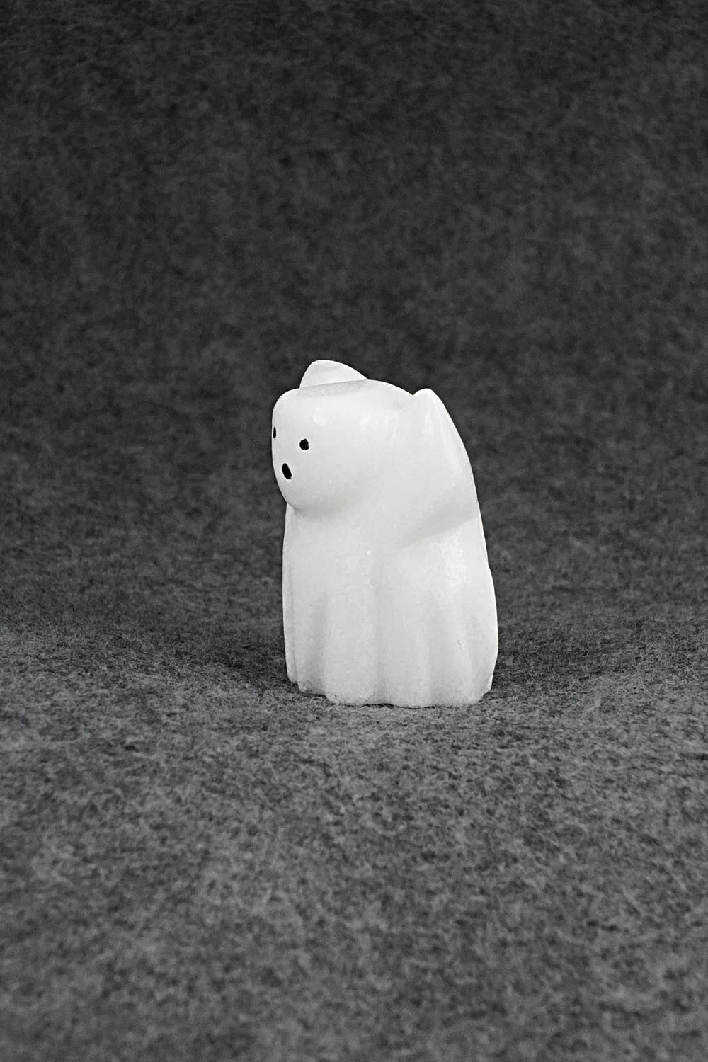 Ghost Zuni Fetish Carving - Benina Kallestewa