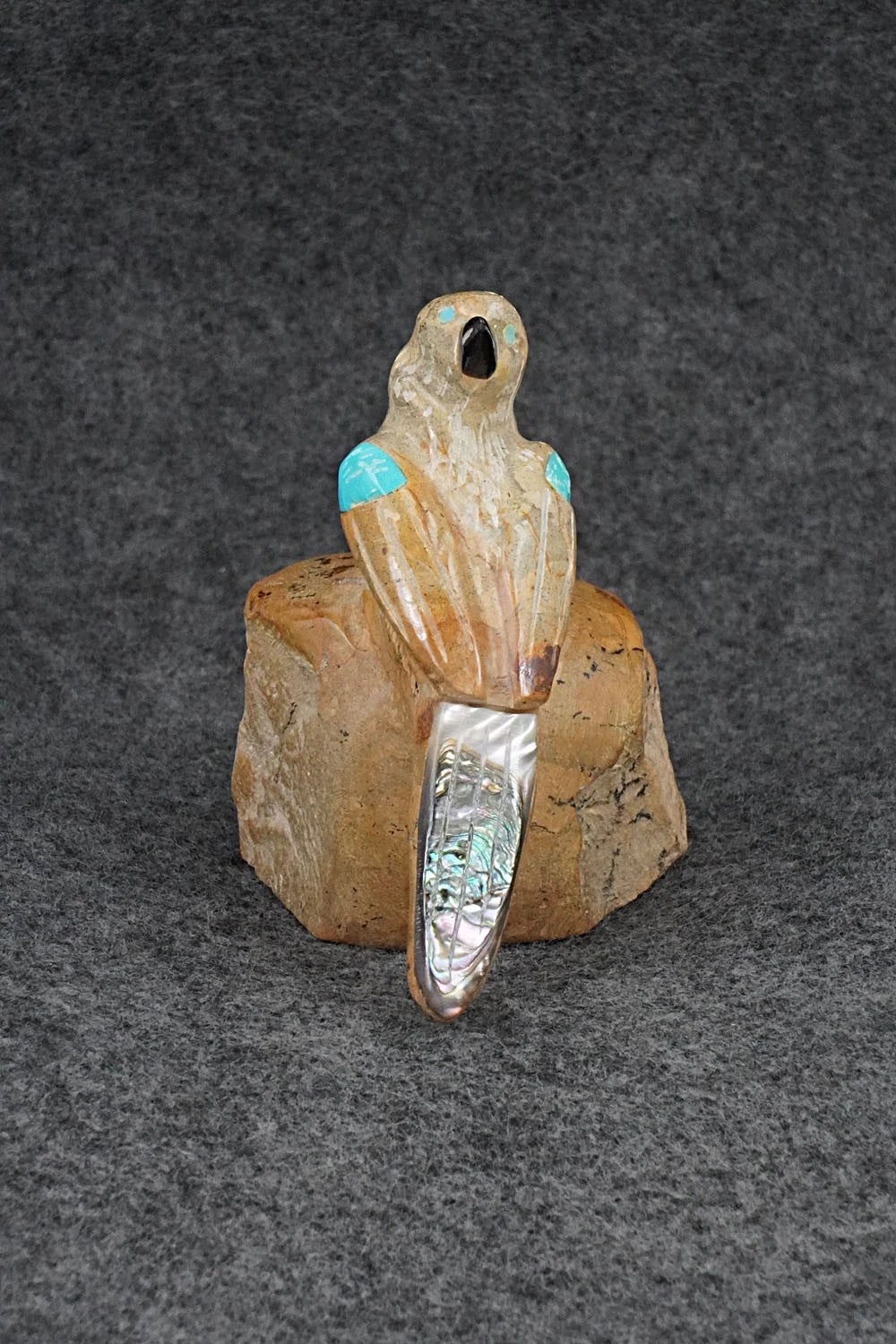 Quail Zuni Fetish Carving - Freddie Leekya