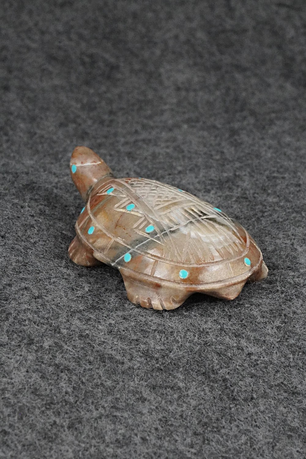Turtle Zuni Fetish Carving - Hiram Peynetsa