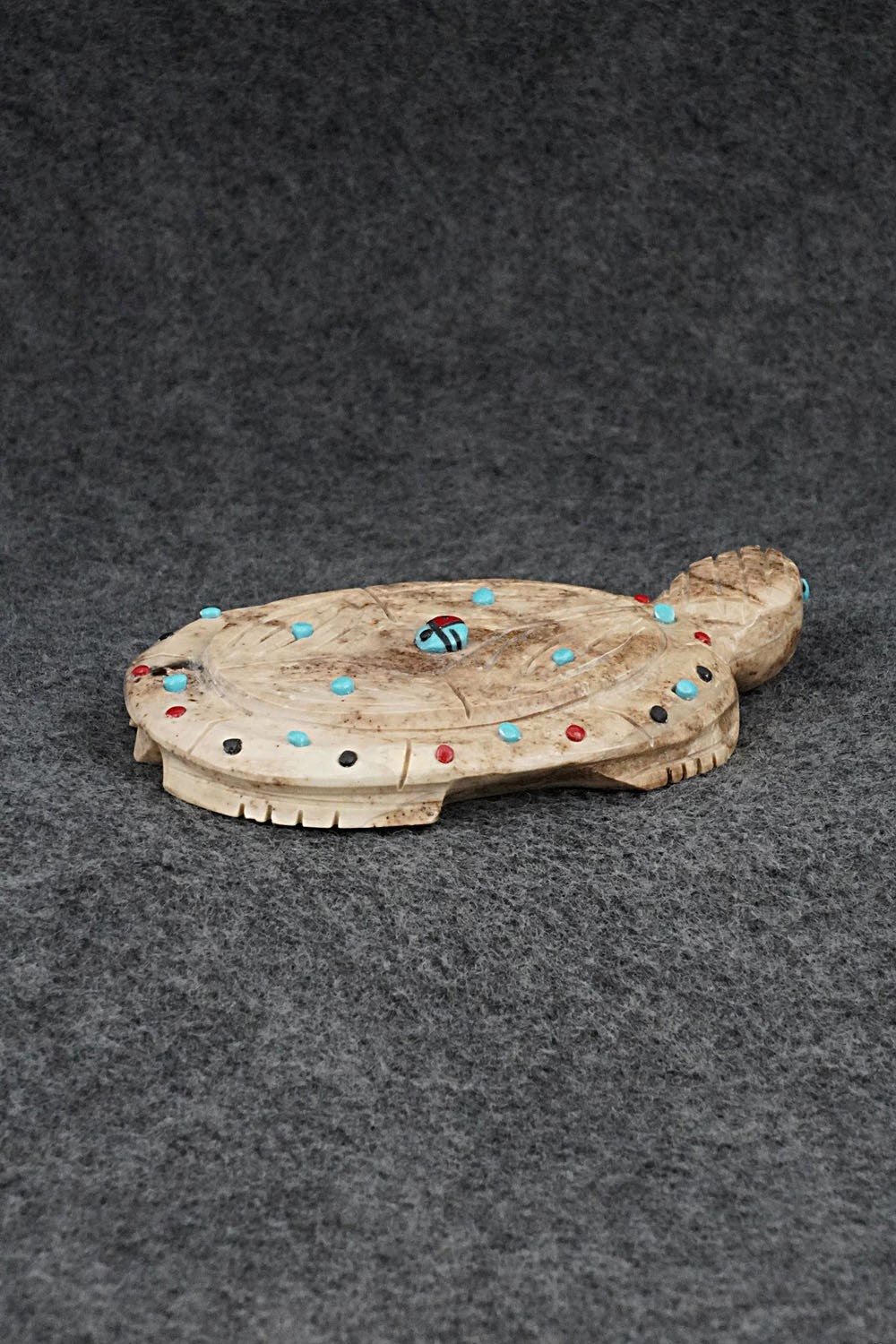 Turtle Zuni Fetish Carving - Danette Laate