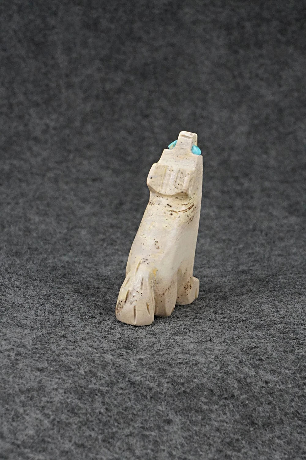 Wolf Zuni Fetish Carving - Cody Chavez
