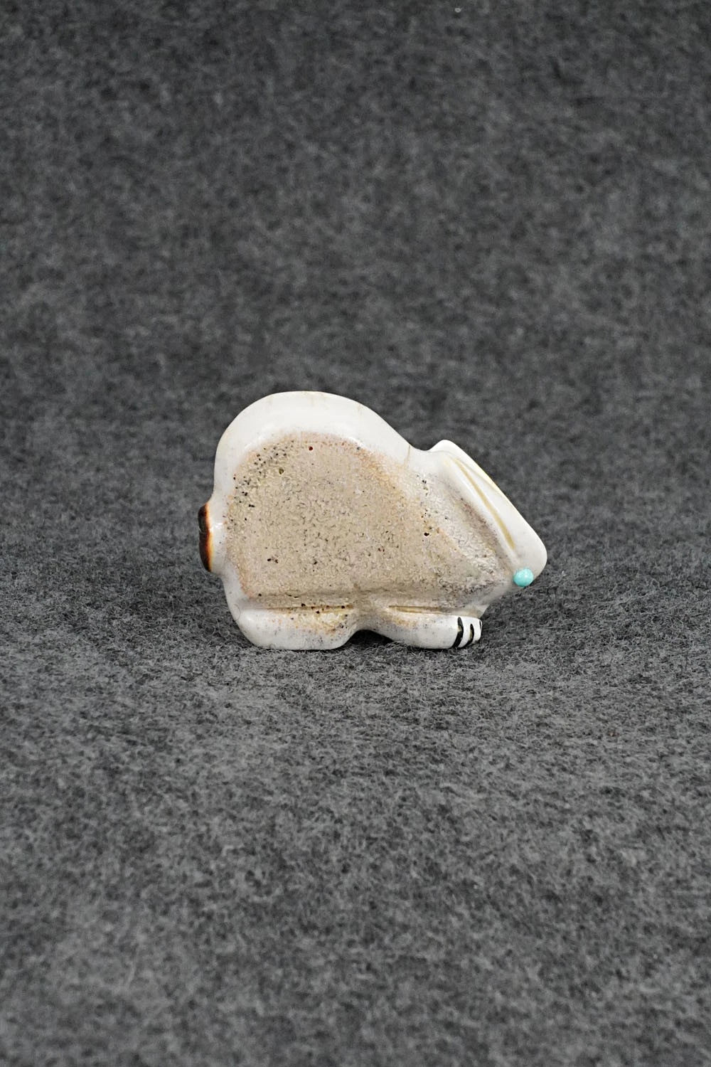 Rabbit Zuni Fetish Carving - Claudia Peina