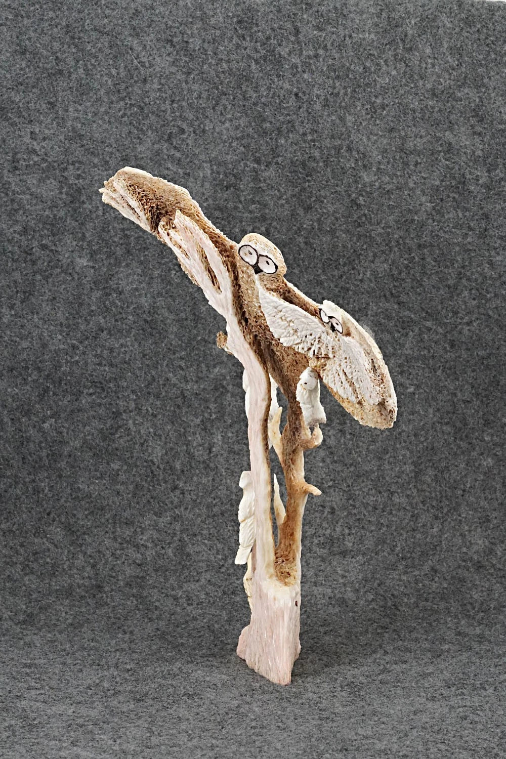 Owls Zuni Fetish Carving - Ruben Najera