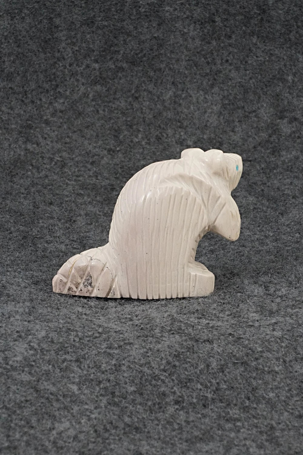 Beaver Zuni Fetish Carving - Gilbert Lonjose