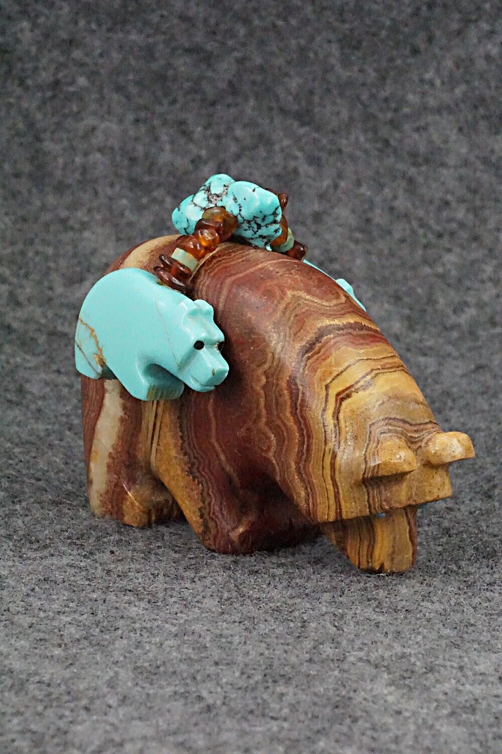 Bear and Cubs Zuni Fetish Carving - Douglas Martza