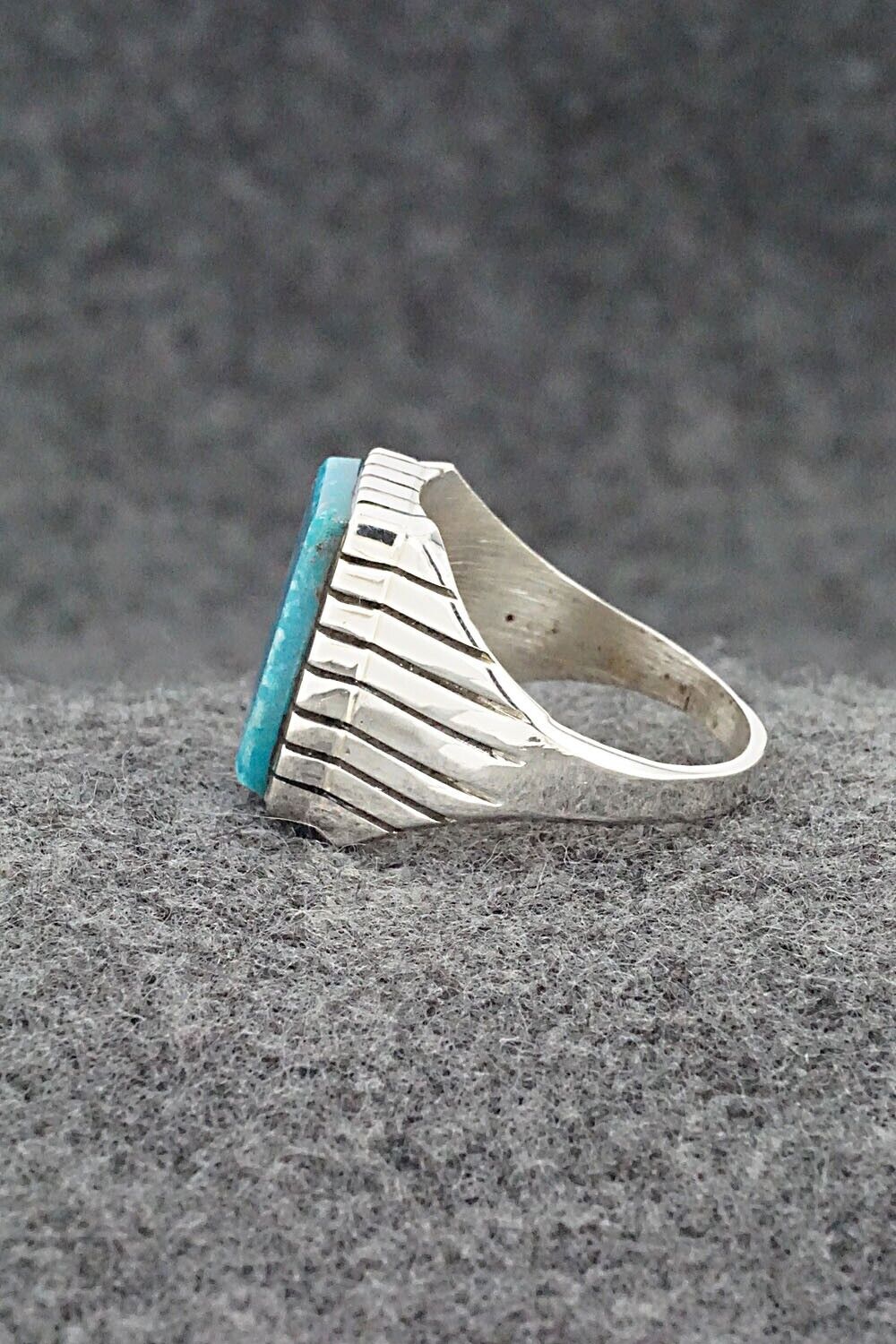 Turquoise & Sterling Silver Ring - Trevor Jack - Size 10.5