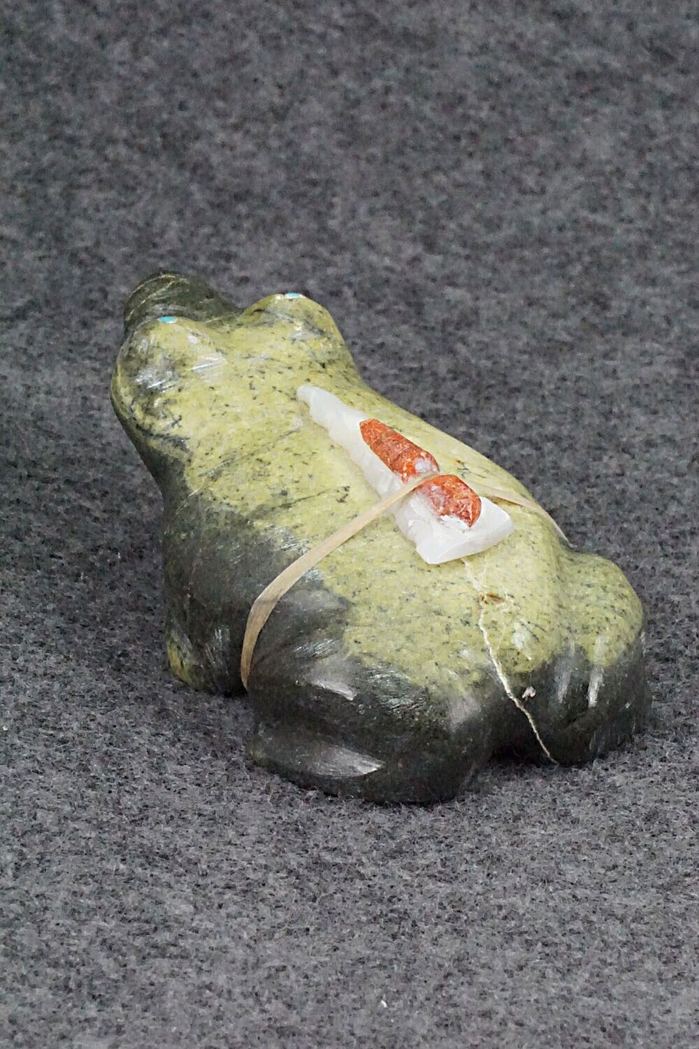 Frog Zuni Fetish Carving - Delvin Leekya