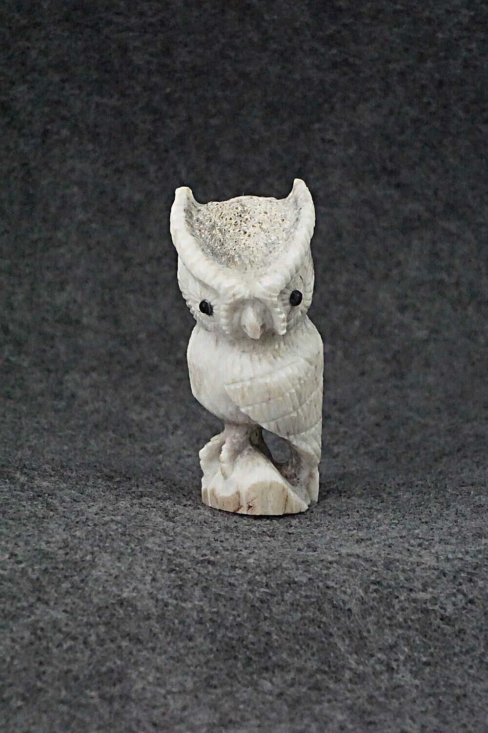Owl Zuni Fetish Carving - Chris Peina