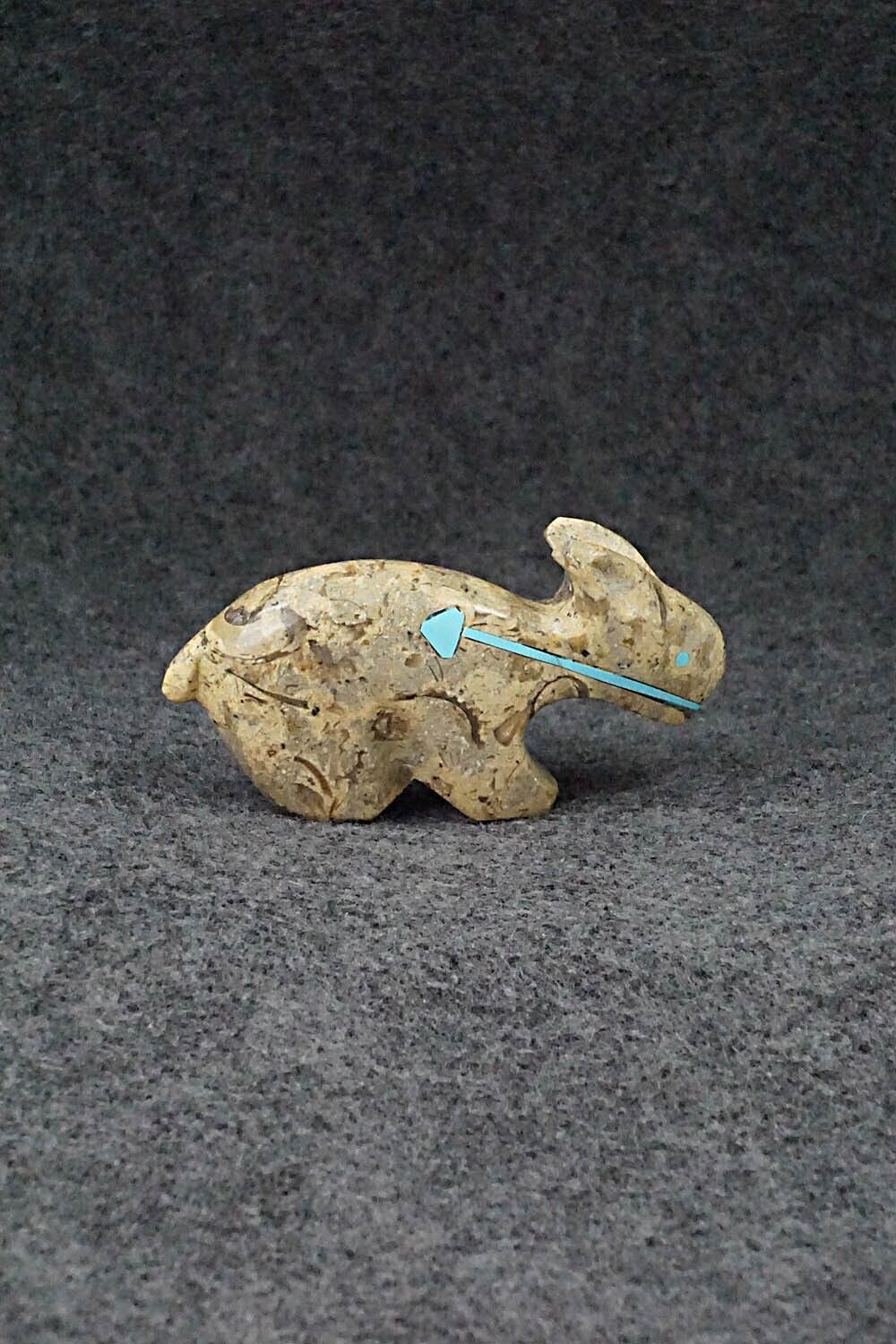 Rabbit Zuni Fetish Carving - Kenric Laiwakete