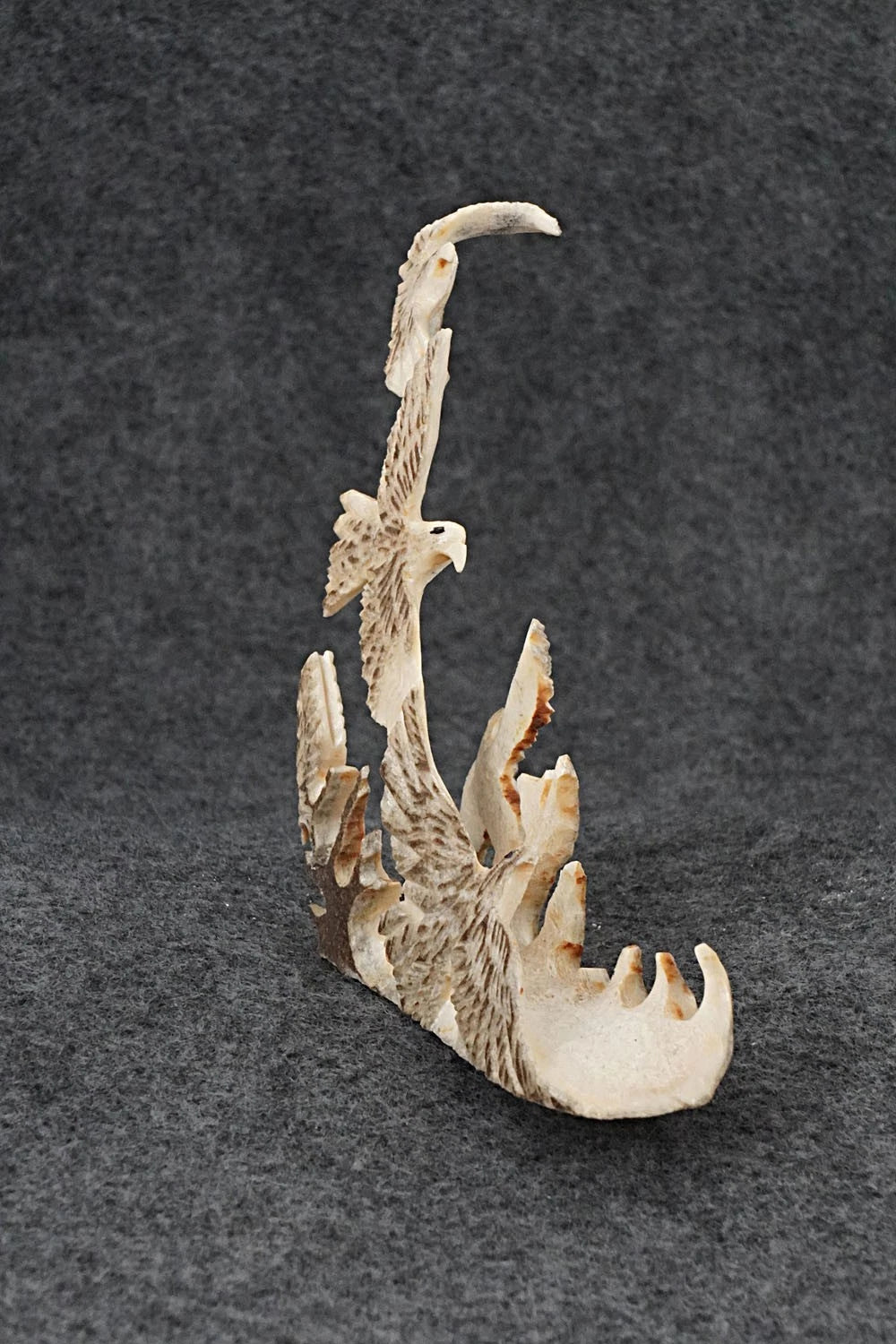 Eagles Zuni Fetish Carving - Ruben Najara