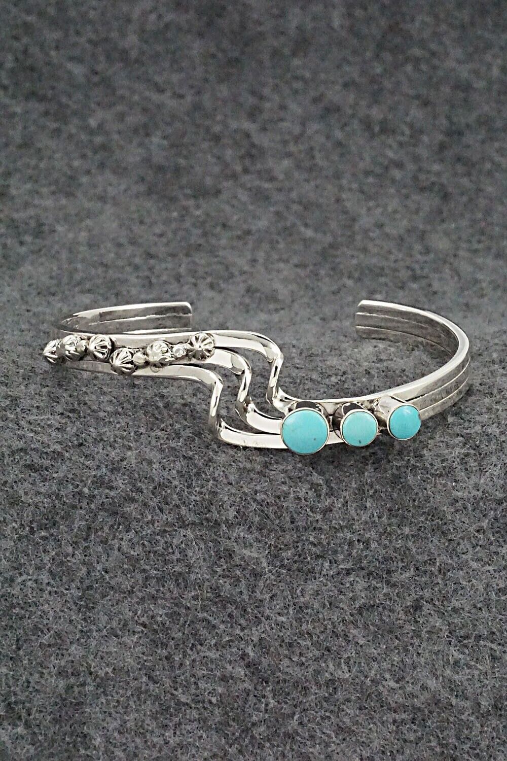 Turquoise & Sterling Silver Bracelet - Daniel Dakai