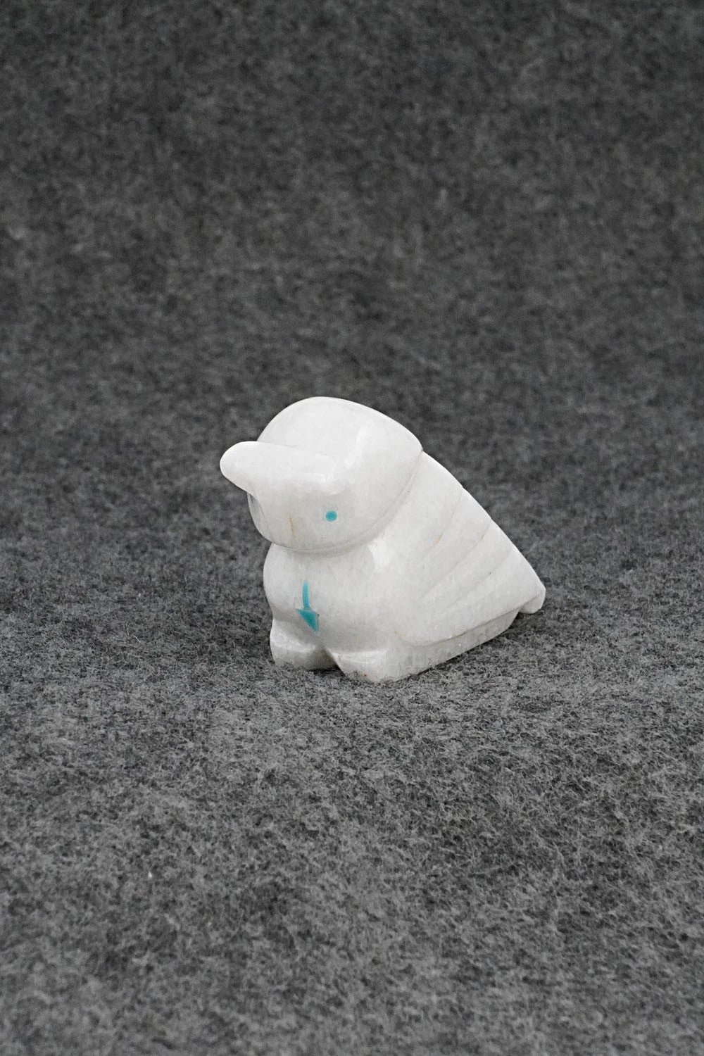 Owl Zuni Fetish Carving - Abby Quam Panteah