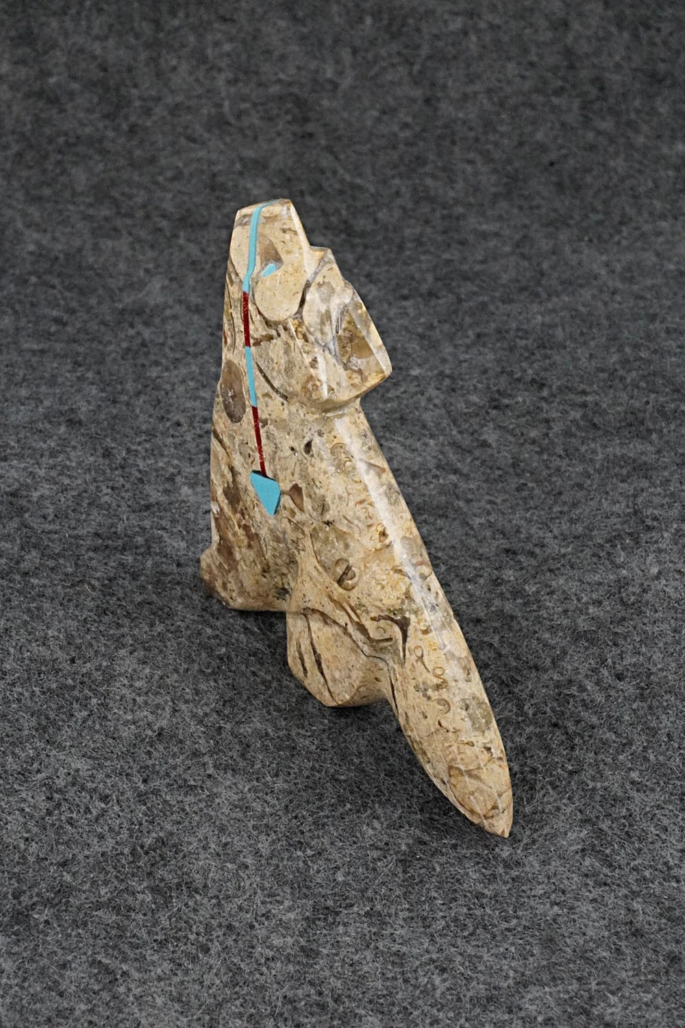Wolf Zuni Fetish Carving - Kenric Laiwakete