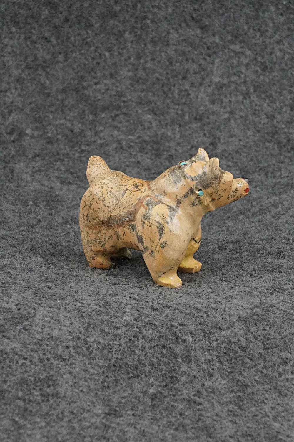 Dog Zuni Fetish Carving - Freddie Leekya