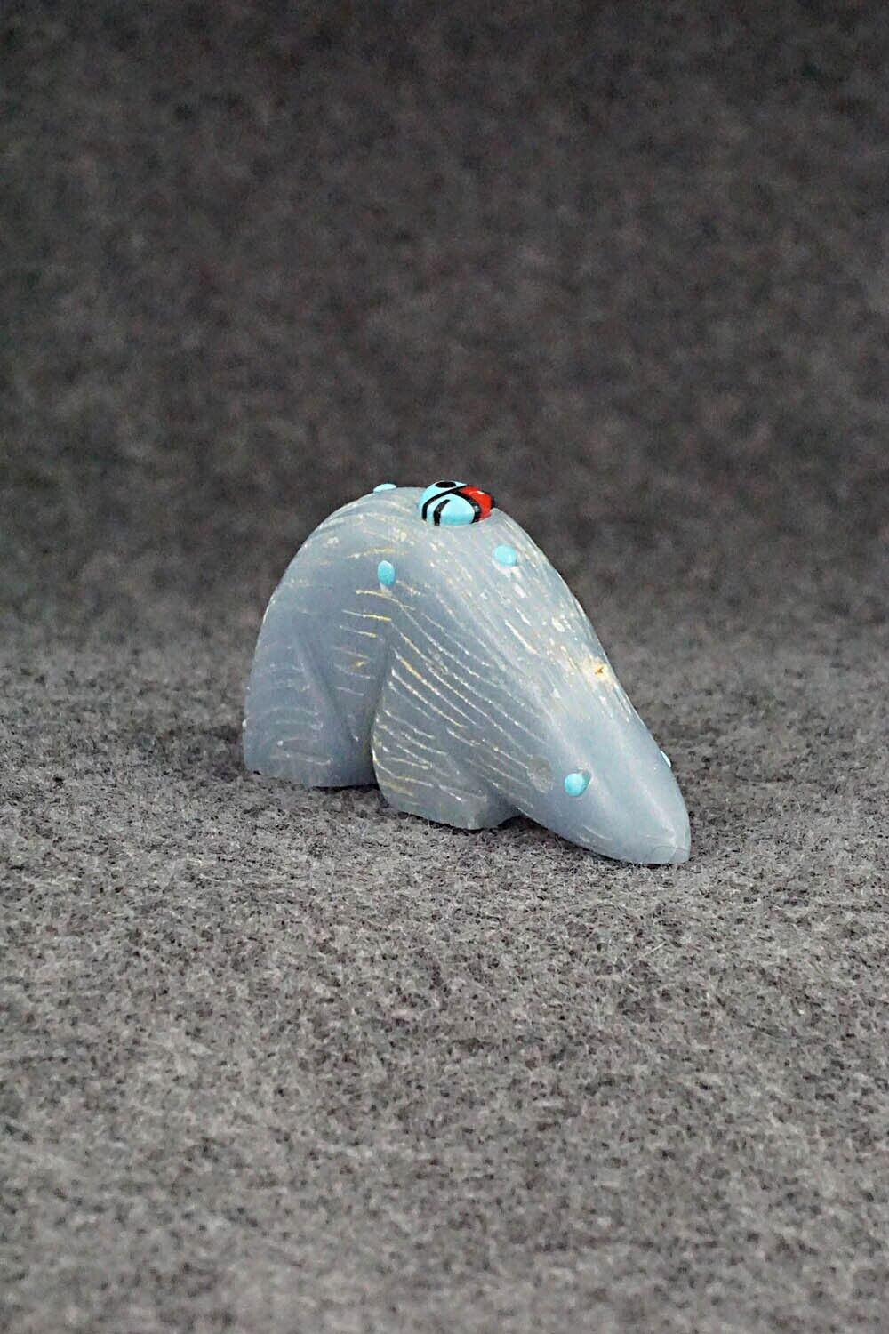 Porcupine Zuni Fetish Carving - Danette Laate