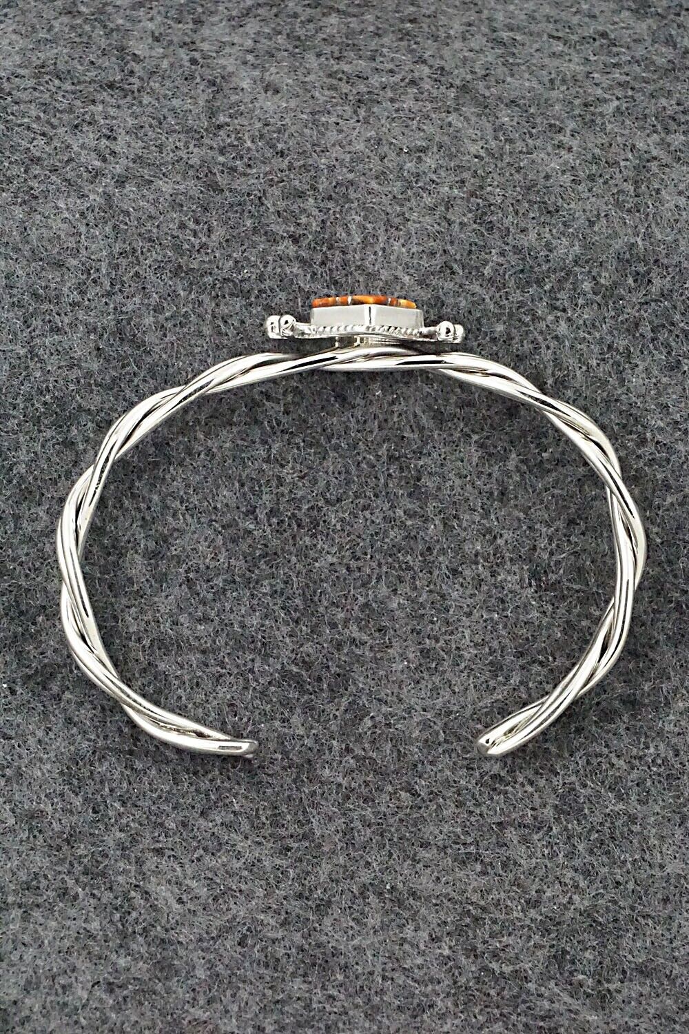 Spiny Oyster & Sterling Silver Bracelet - James Manygoats