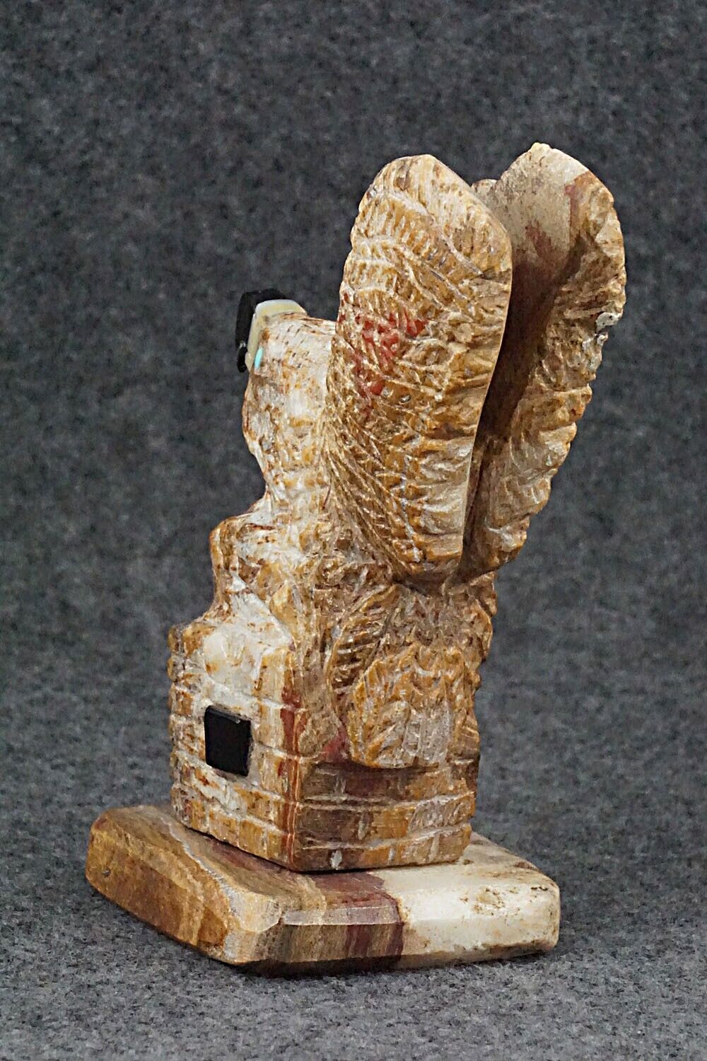 Eagle Zuni Fetish Carving - Jon Quam