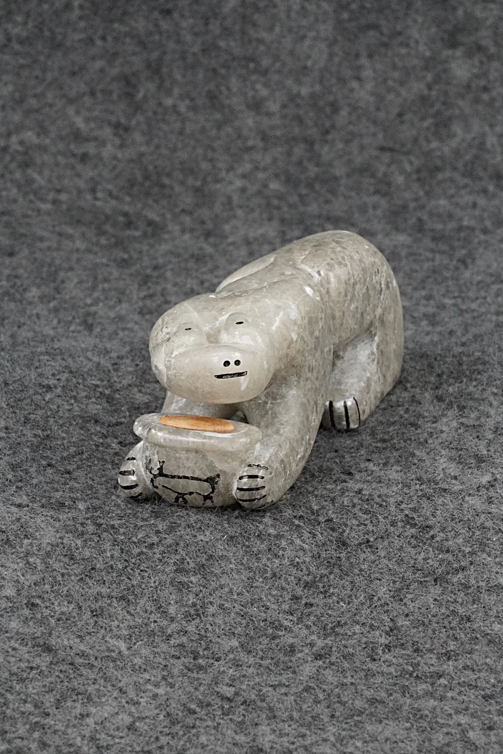 Mountain Lion Zuni Fetish Carving - Rick Kallestewa