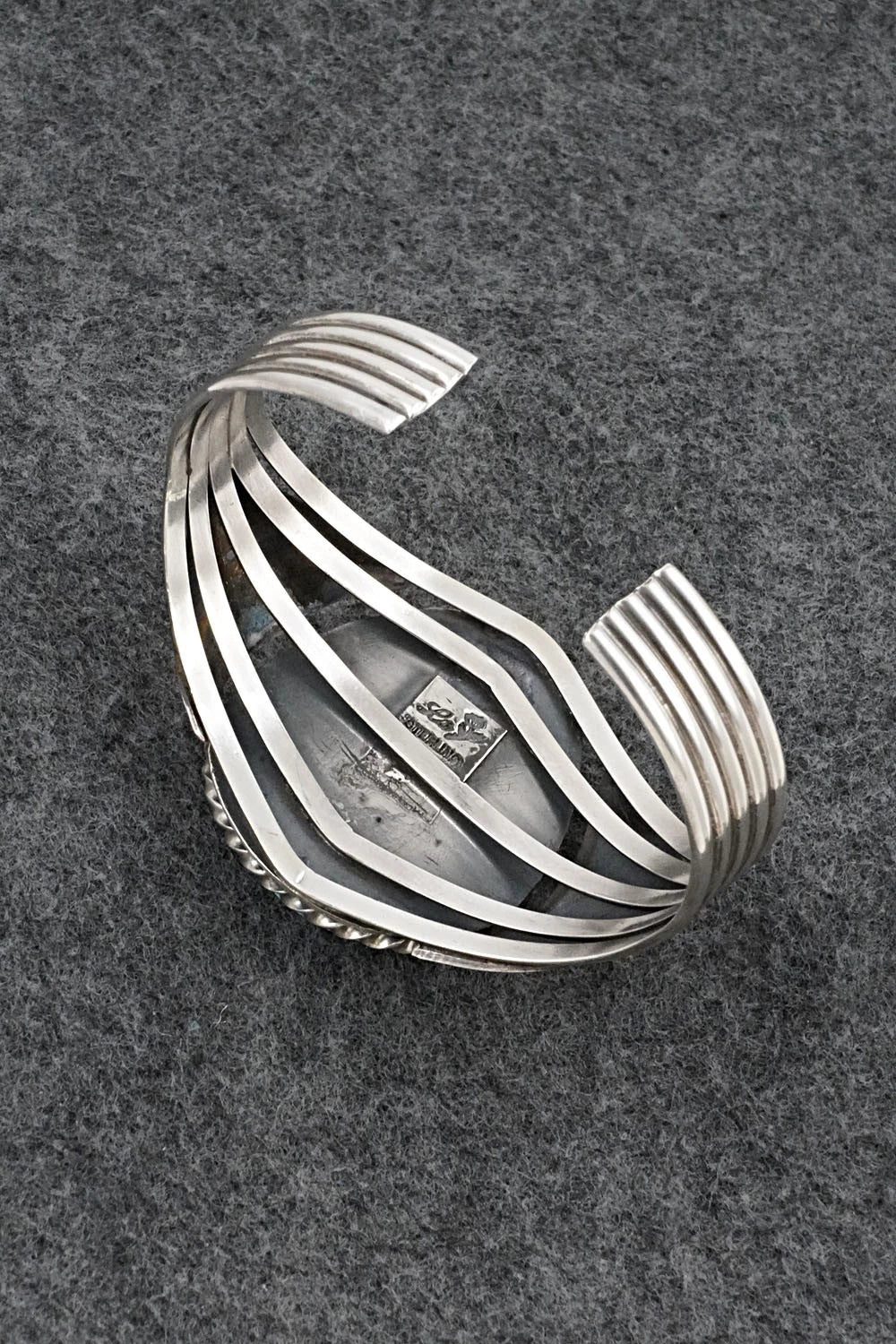 Turquoise & Sterling Silver Vintage Bracelet - Larose Ganadonegro