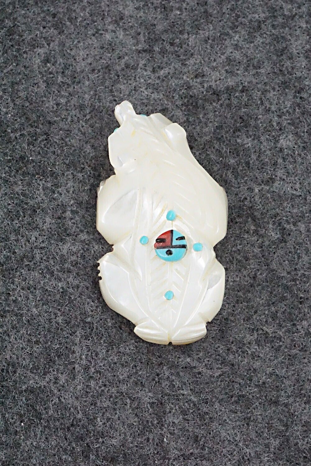Badger Zuni Fetish Carving - Danette Laate