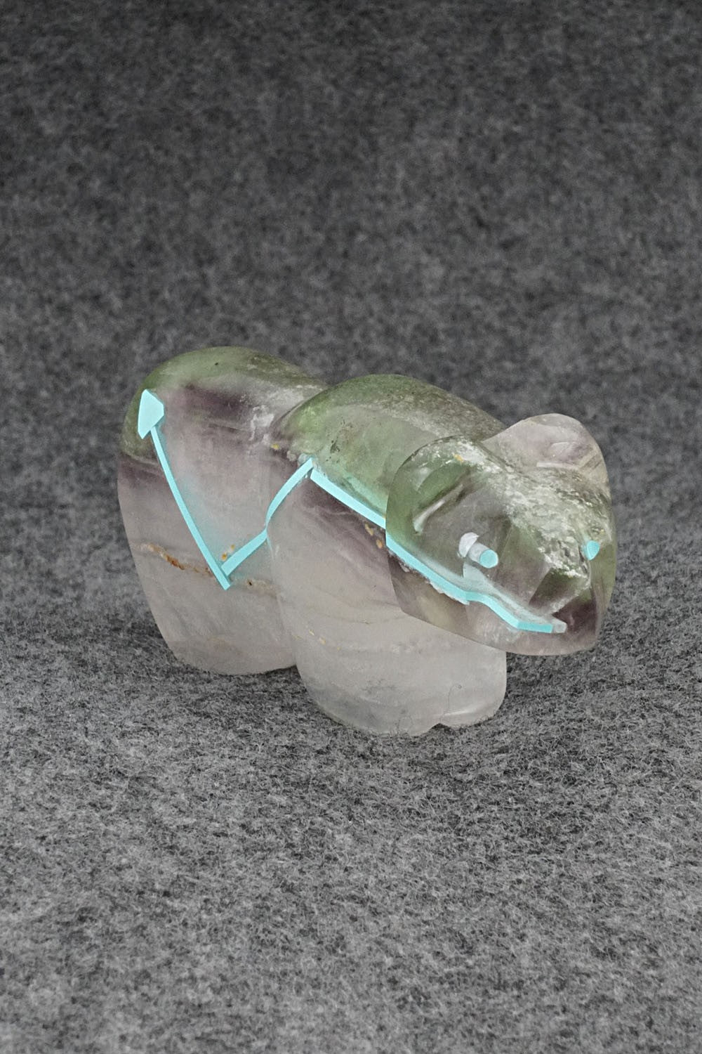 Bear Zuni Fetish Carving - Kenric Laiwakete
