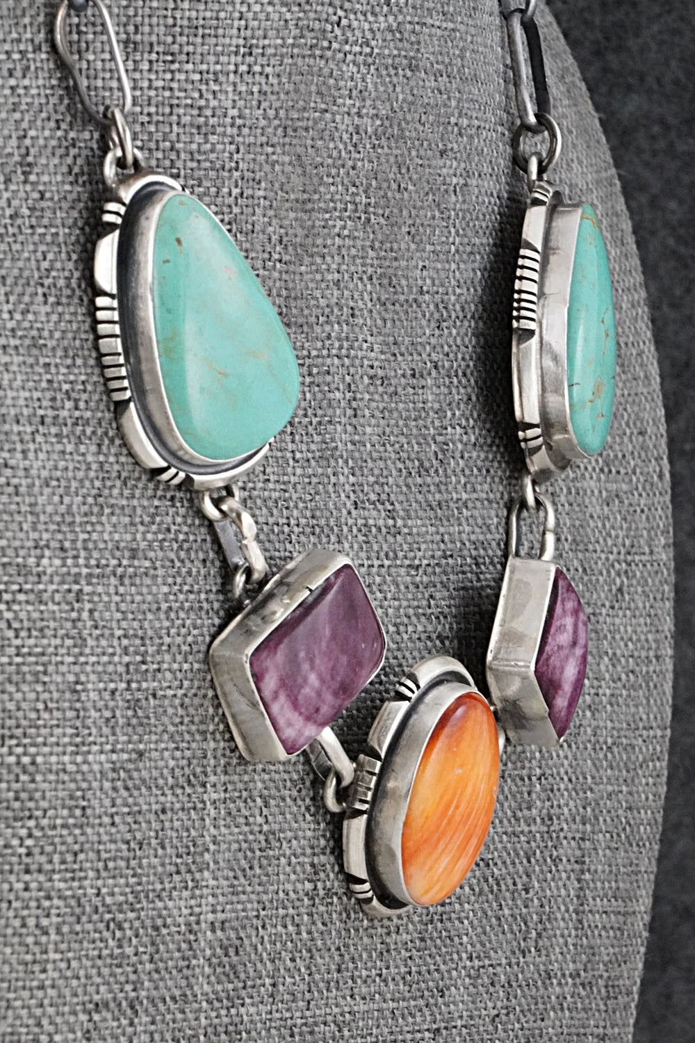 Turquoise, Spiny Oyster & Sterling Silver Necklace - Thomas Francisco