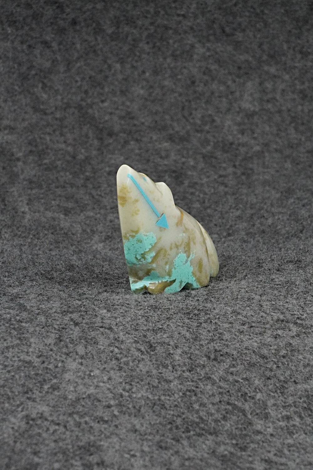 Wolf Zuni Fetish Carving - Abby Panteah Quam