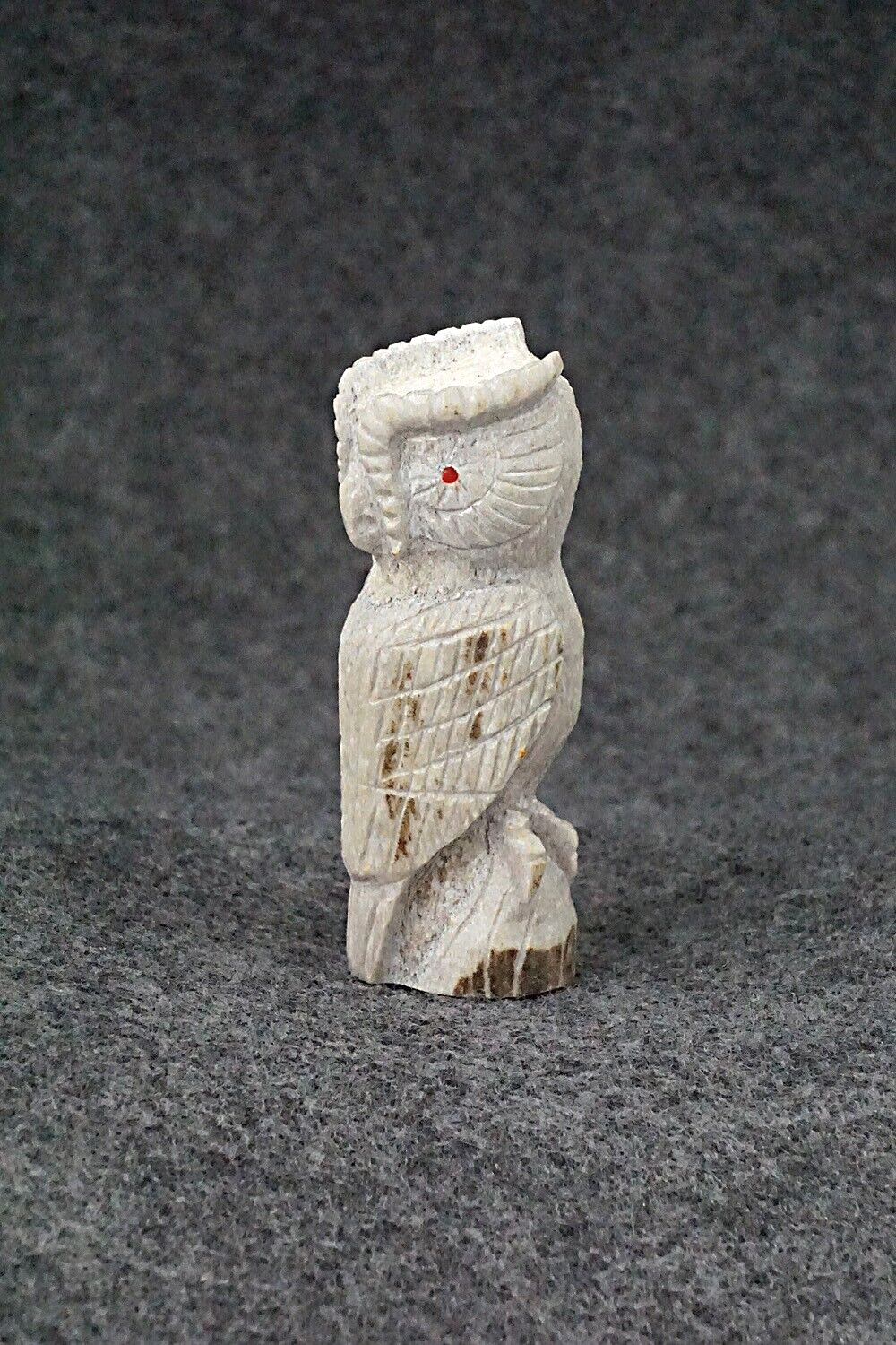 Owl Zuni Fetish Carving - Chris Peina