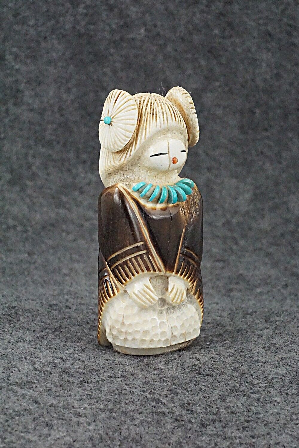 Corn Maiden Zuni Fetish Carving - Claudia Peina