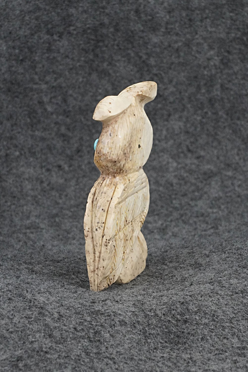 Owl Zuni Fetish Carving - Danette Laate