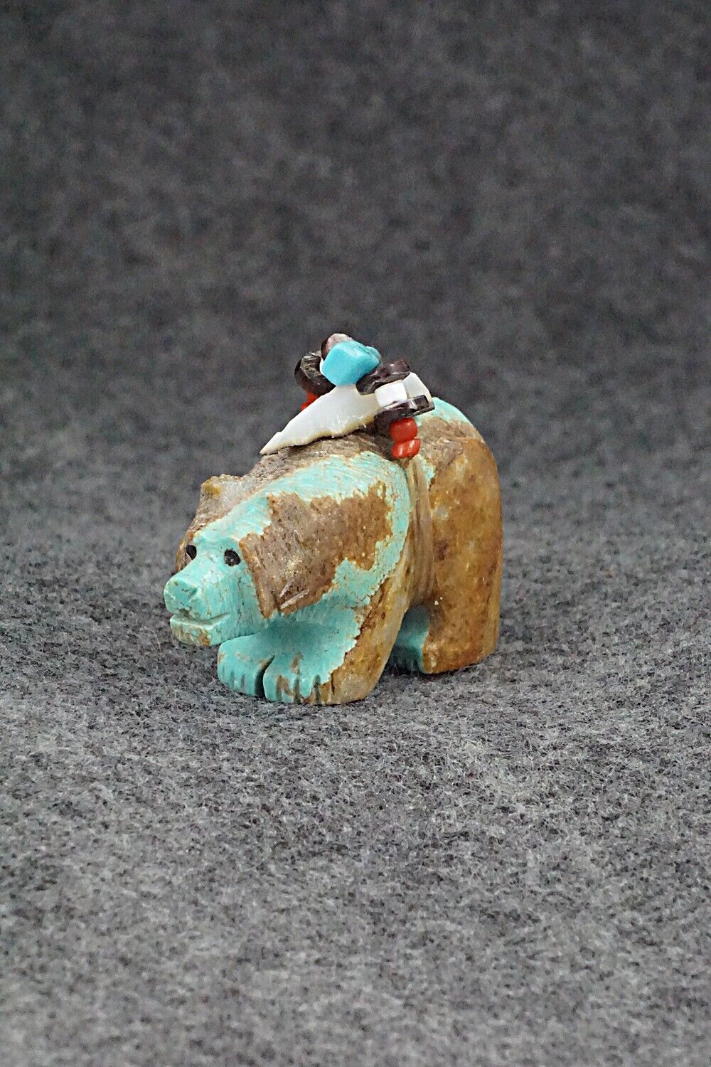 Bear Zuni Fetish Carving - Douglas Martza