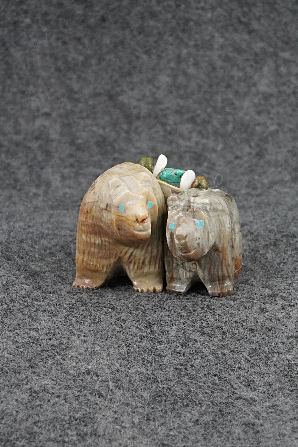 Bear Zuni Fetish Carving - Farlan & Paulette Quam